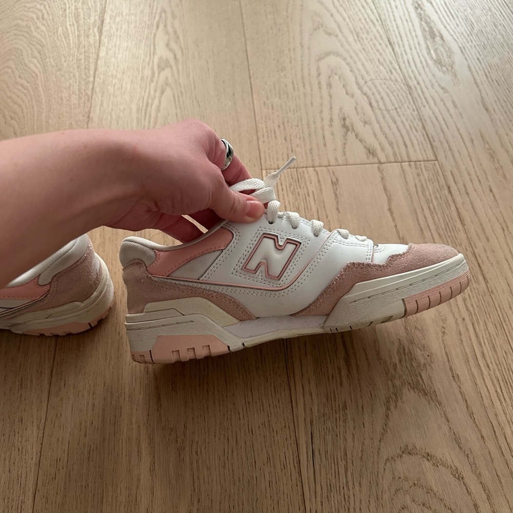 New Balance 550 - Picture 7 of 8